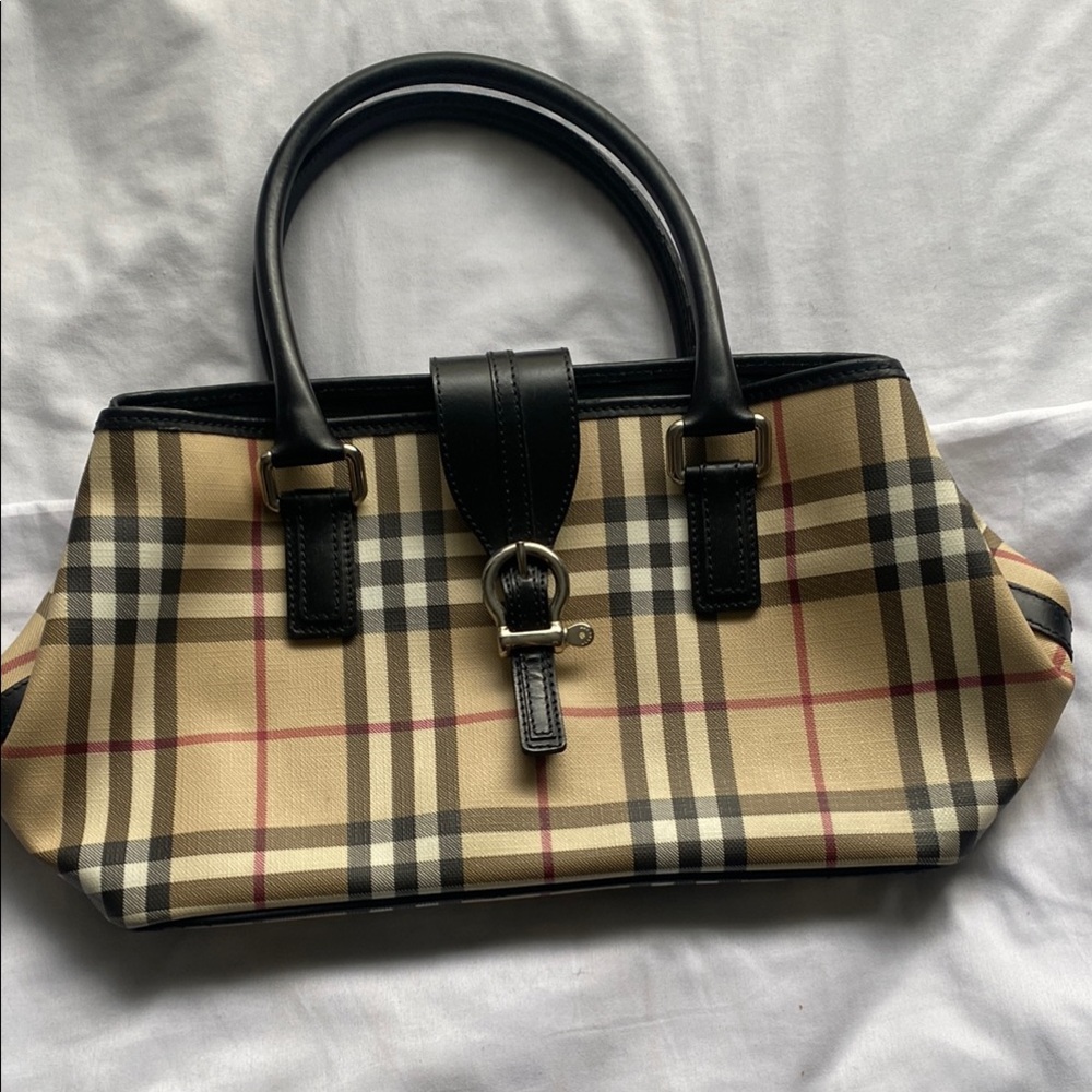 Burberry Noca Check Shoulder bag